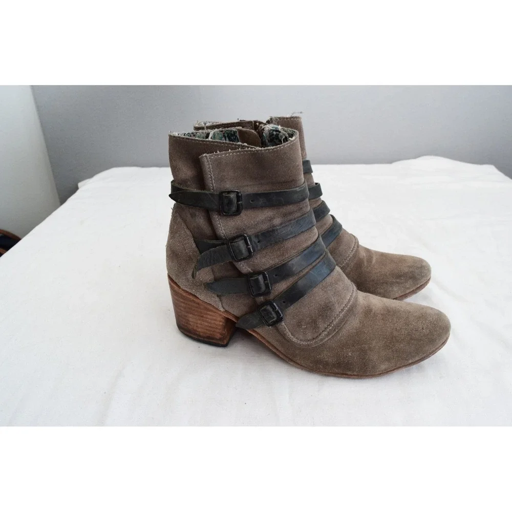 Freebird by Steven Wesson Ankle Boots 8 Brown Suede Multi Buckle Moto